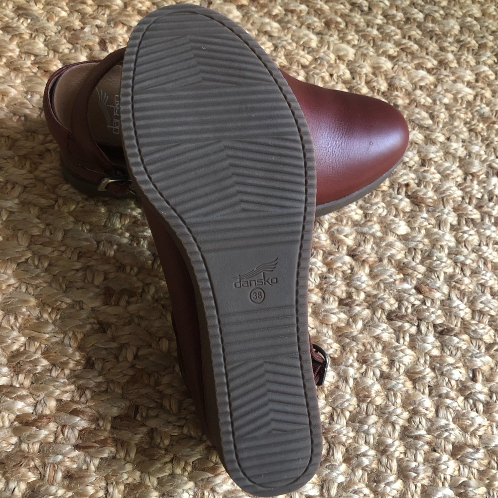 New: Dansko Sheridan Waterproof Adjustable Wedge. Size 39 - Picture 7 of 11